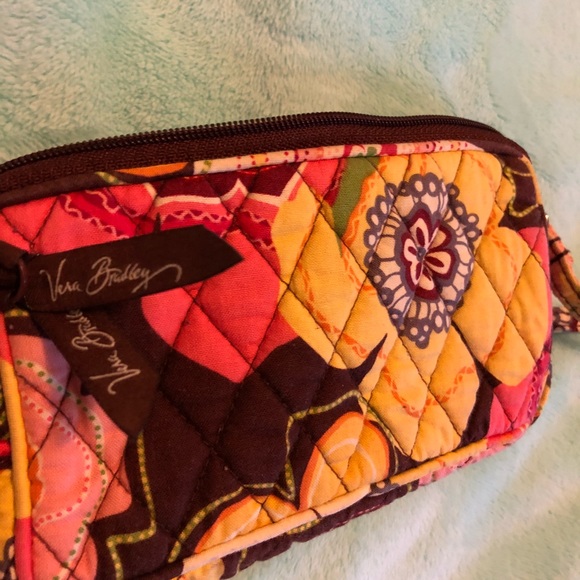Vera Bradley wristlet - Picture 2 of 3